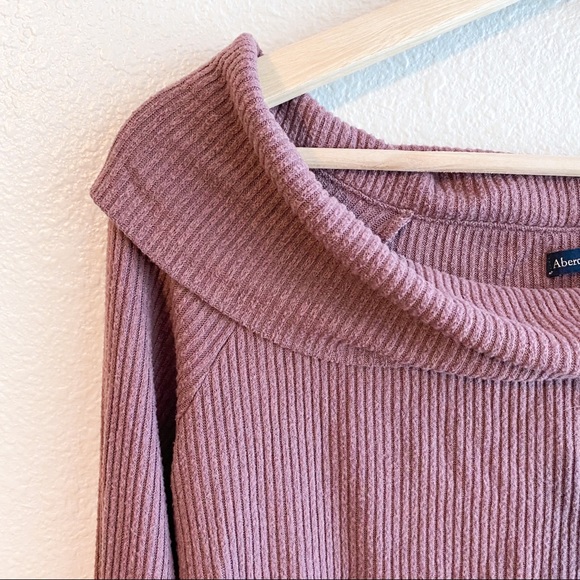 Abercrombie & Fitch Long Sleeve Cowl Neck Top - Picture 2 of 4